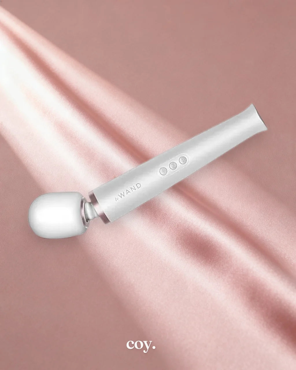 Le Wand Rechargeable Massager — Coy