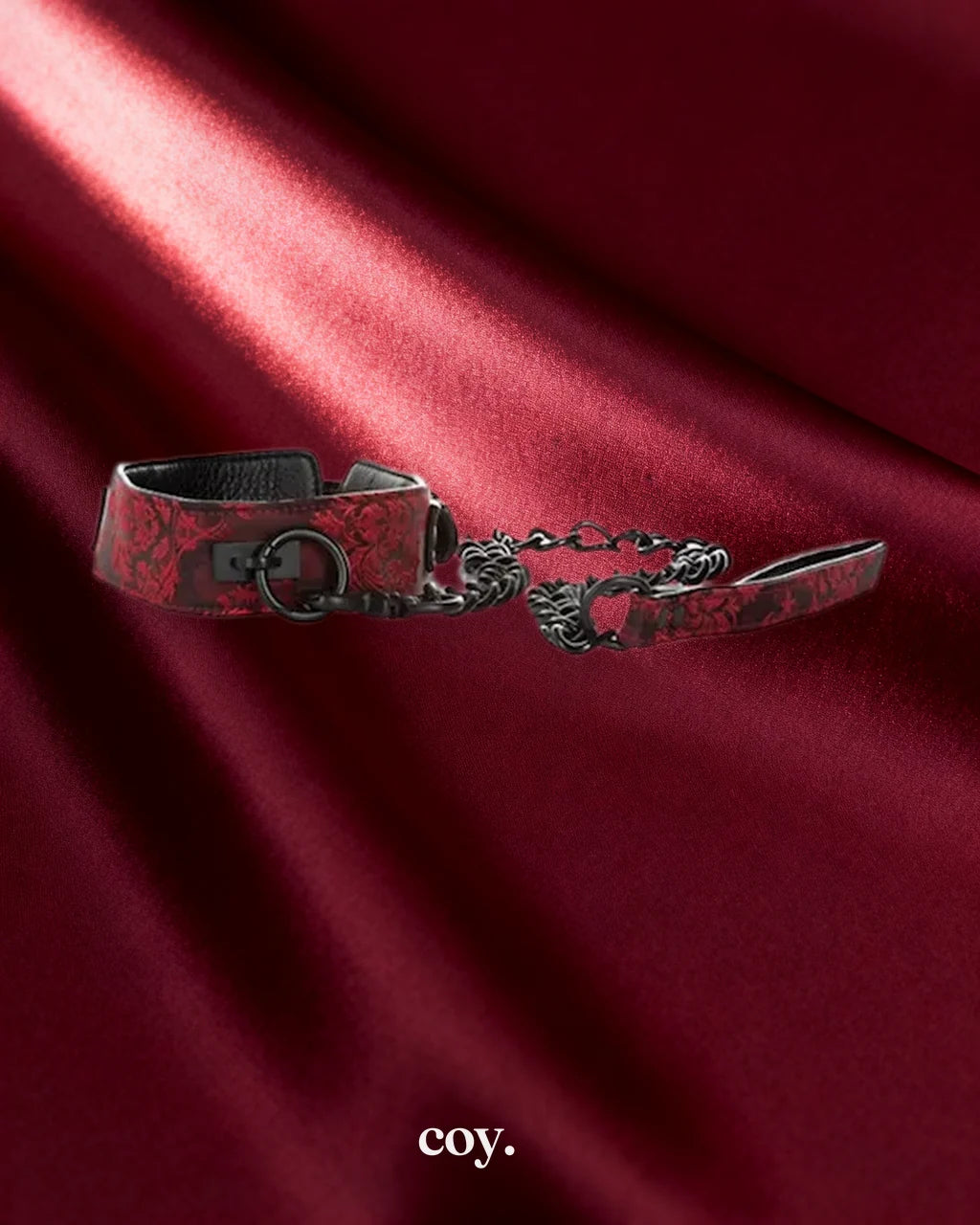 Scandal Collar With Leash — Coy