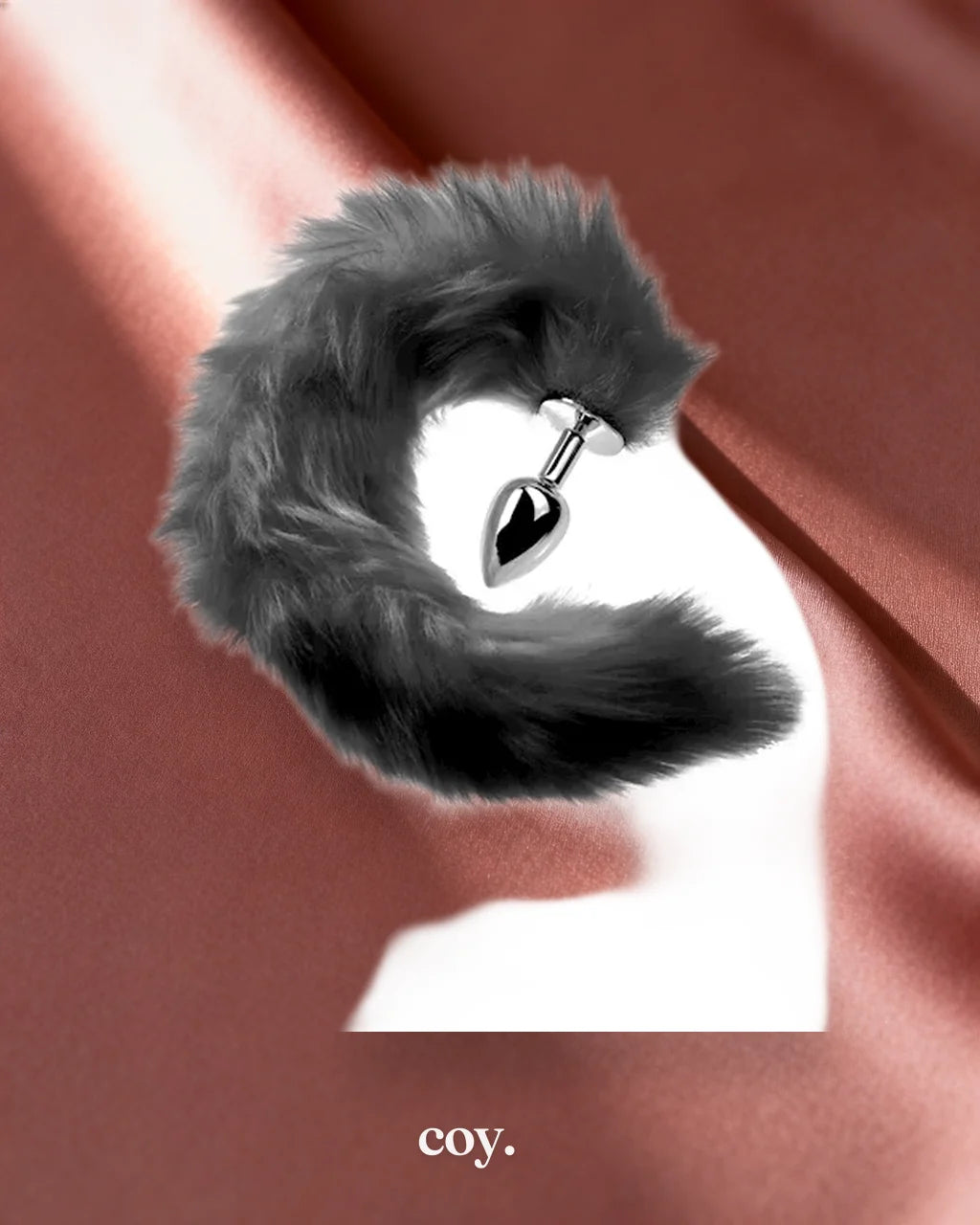 Kink Range Bushy Tail Skeleton Fur Butt Plug 17.7 Inch — Coy