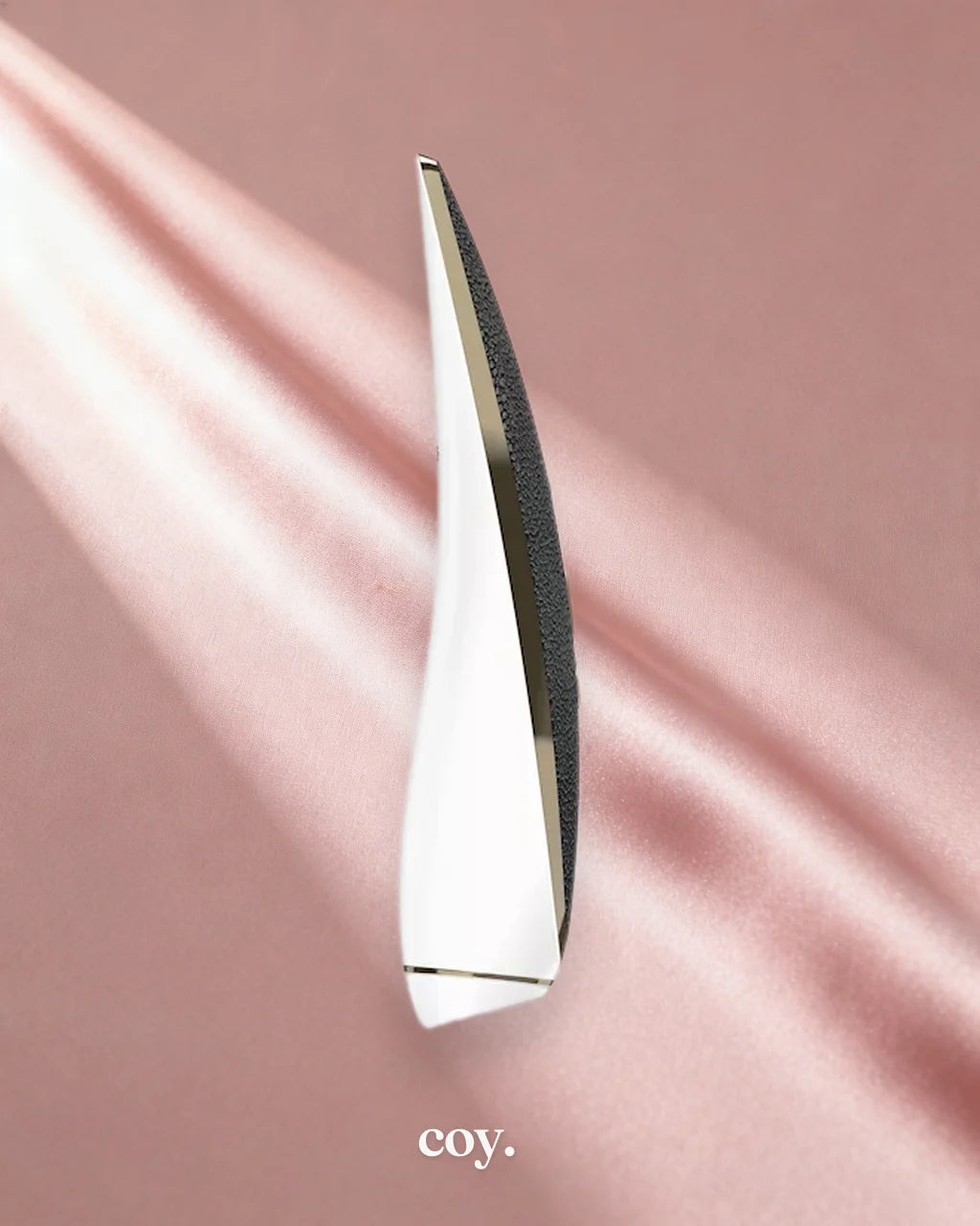 Satisfyer Luxury Haute Couture — Coy