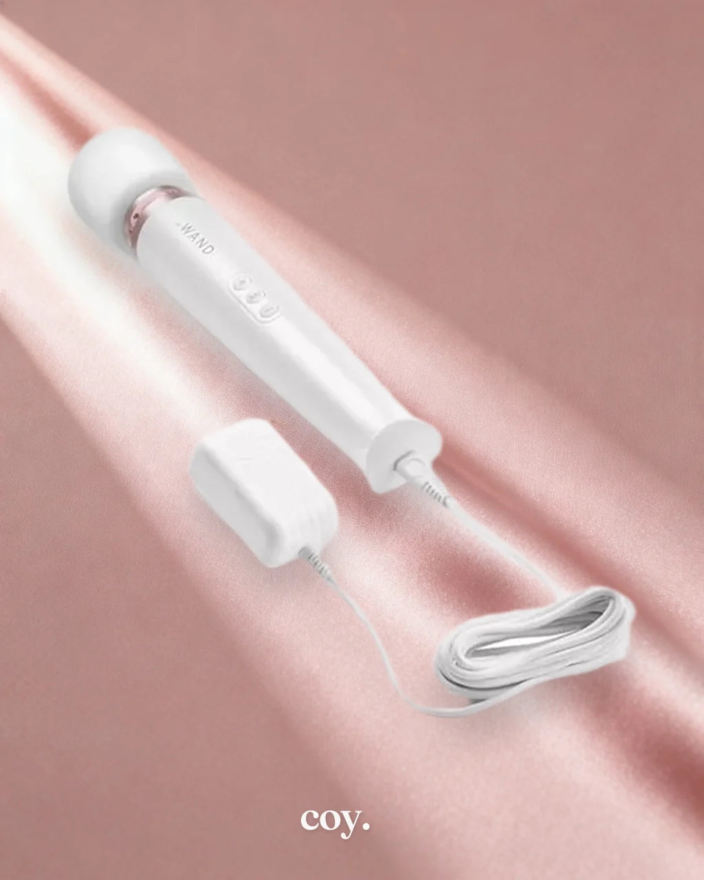 Le Wand Rechargeable Massager — Coy