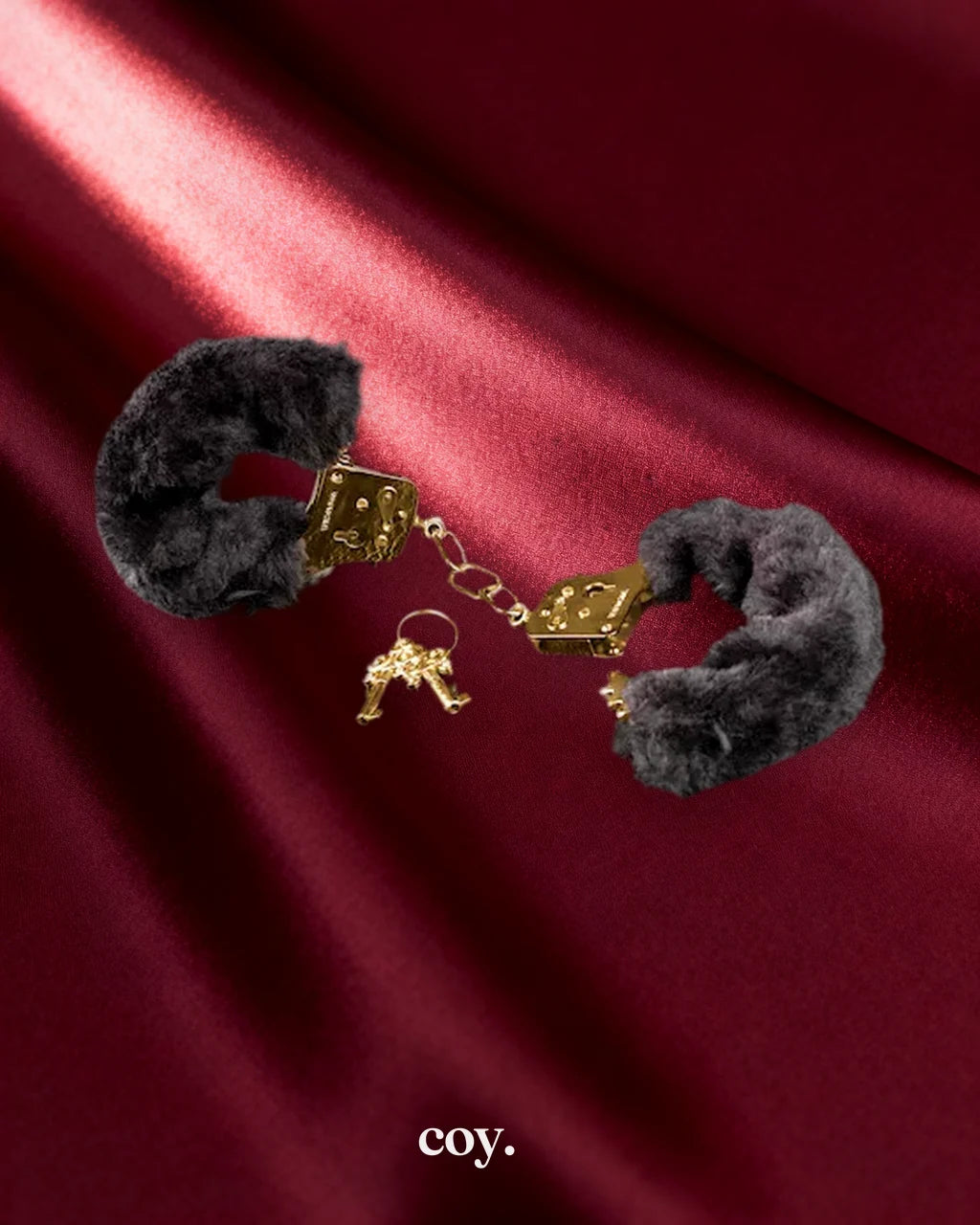 Fetish Fantasy  Deluxe Furry Cuffs — Coy