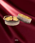 RS Icons Diamond Handcuffs — Coy