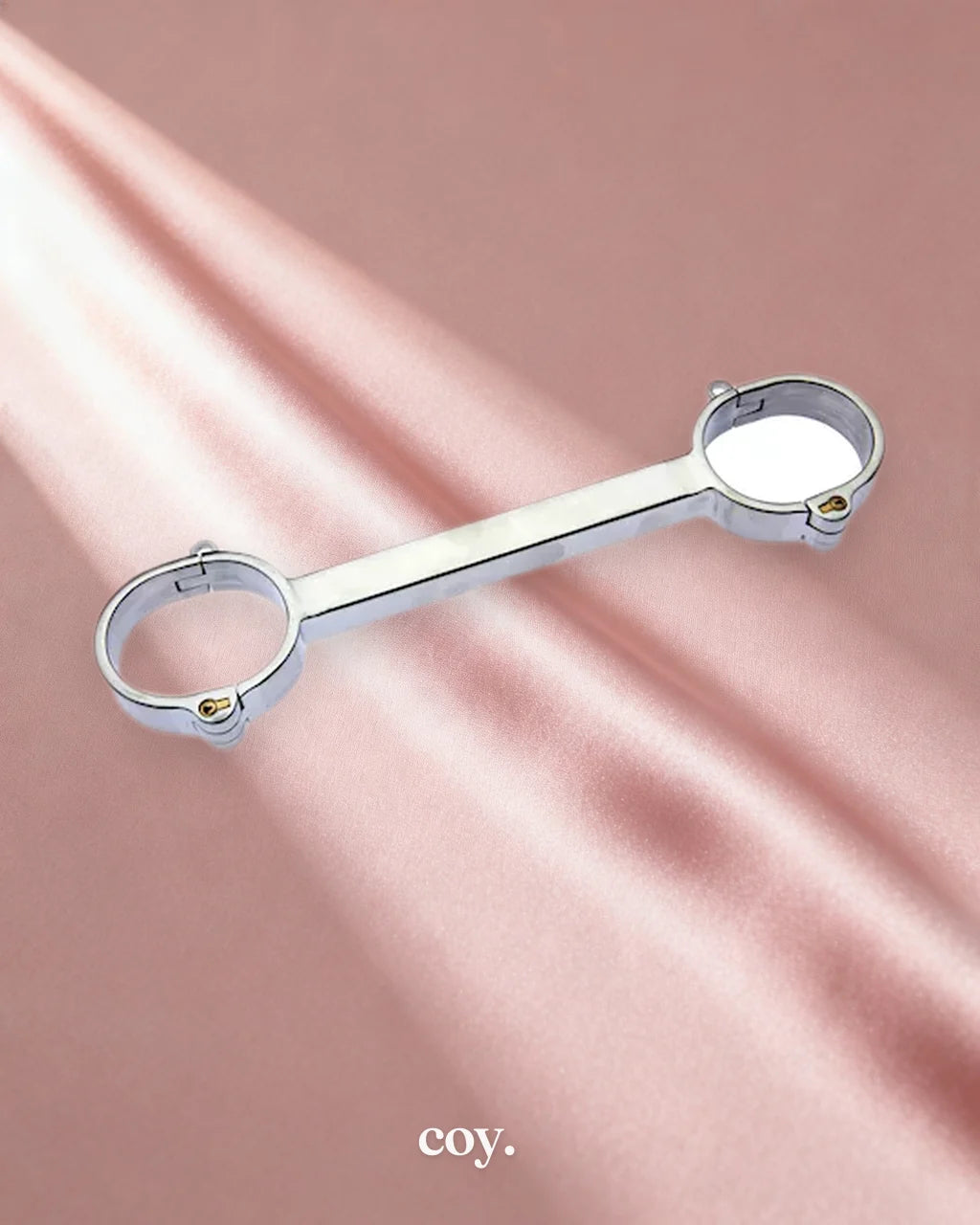 Kinki Range Male Spreader Bar — Coy