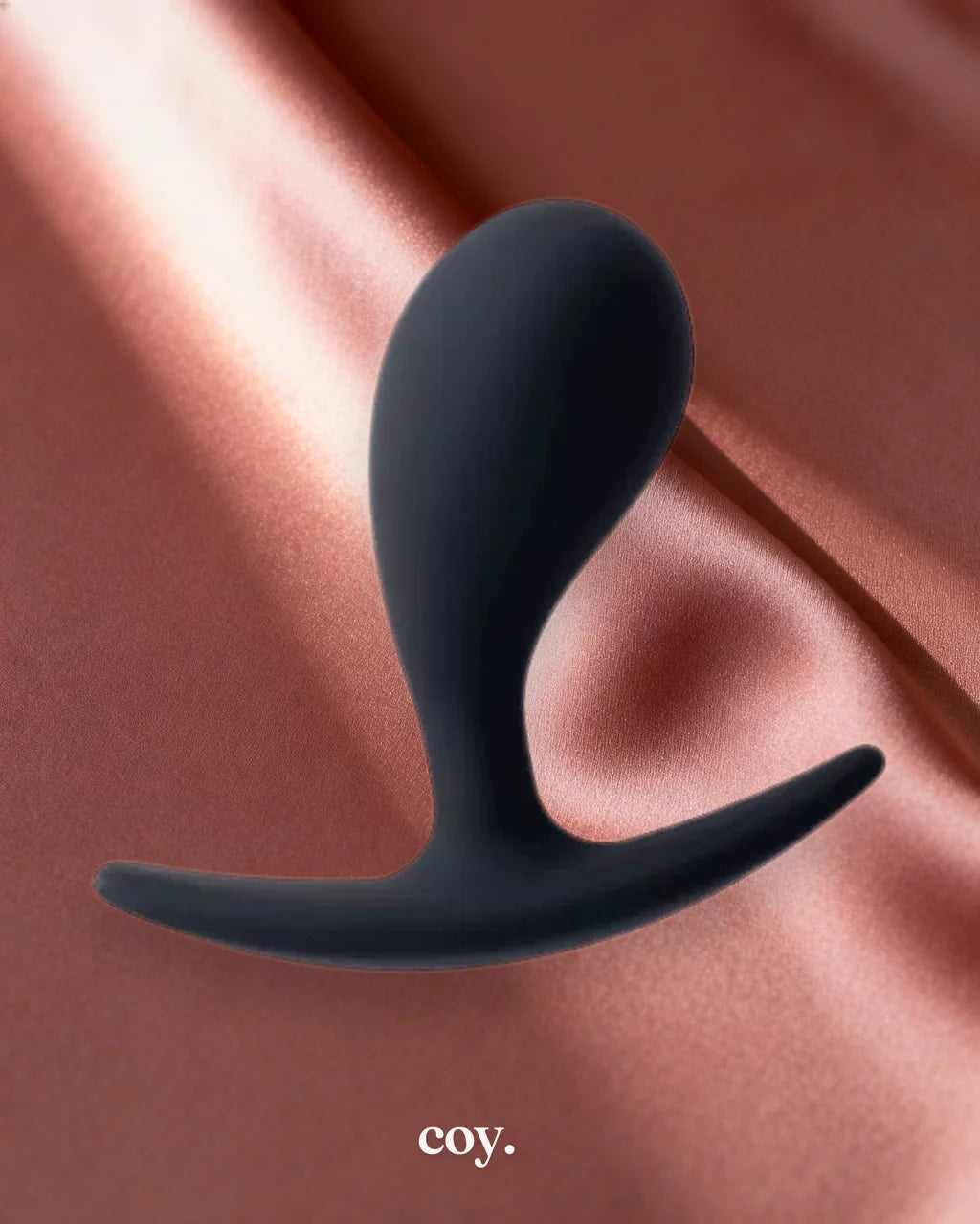Share Satisfaction Medium Curved Butt Plug 2.2 Inch — Black — Coy