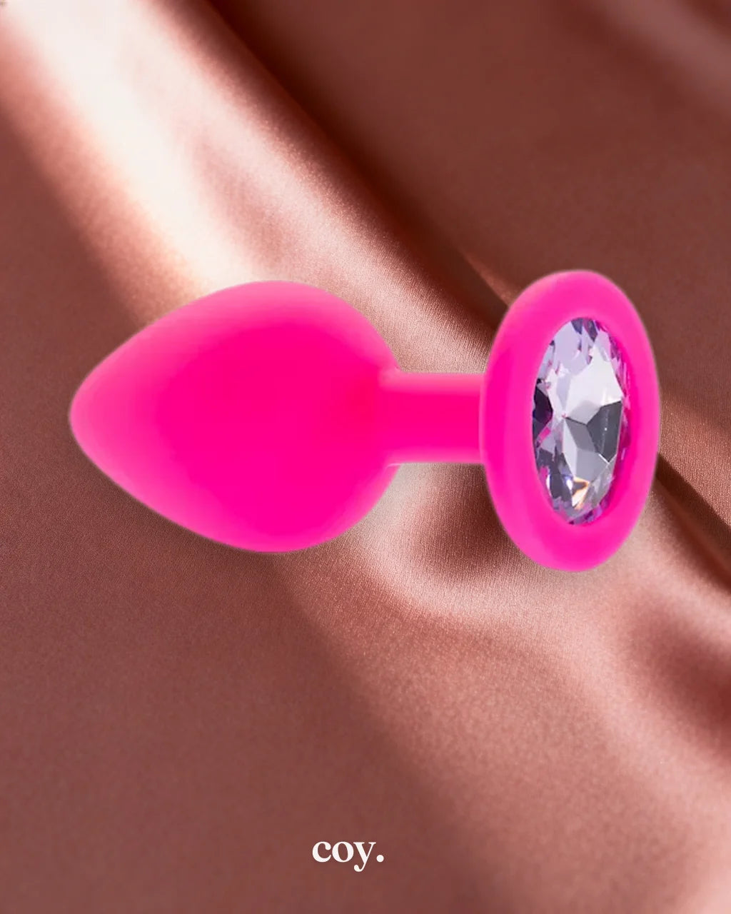 Share Satisfaction Kink Range Silicone Gemmed Butt Plug Medium — Coy