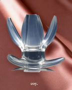 Clawed Expanding Dilator — Coy