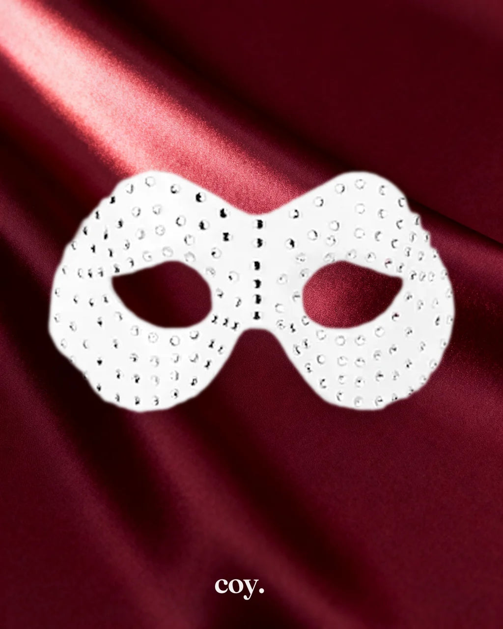 Diamond Moulded Mask — Coy
