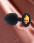 Share Satisfaction Kink Range Silicone Gemmed Butt Plug Medium — Coy