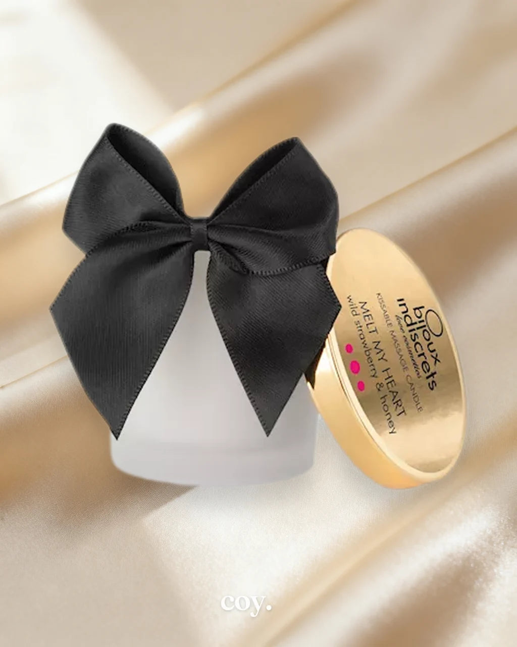 Bijoux Cosmetiques Massage Candle — Coy
