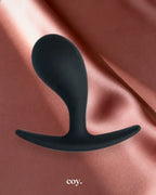 Share Satisfaction Large Curved Butt Plug 2.4 Inch — Black — Coy