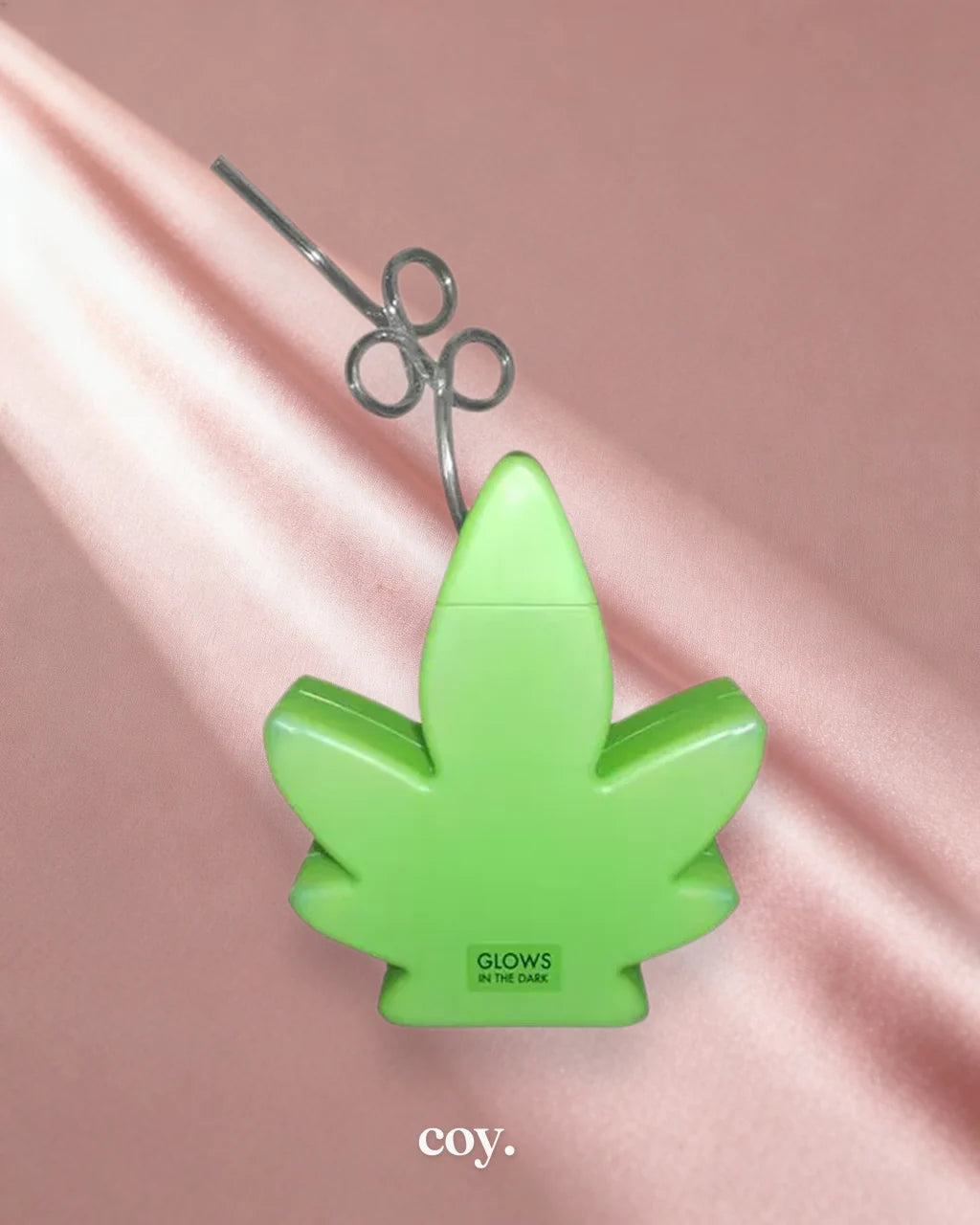 Pot Leaf Glow In The Dark Novelty Cup — Coy